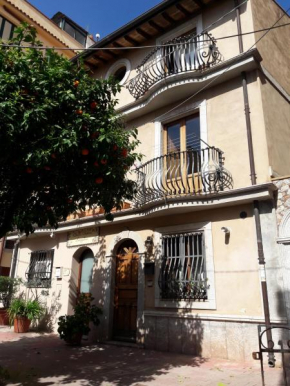 Отель Casa Re del Sole  Таормина